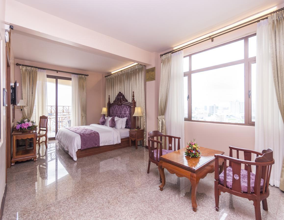 Phnom Penh Era Hotel Kültér fotó