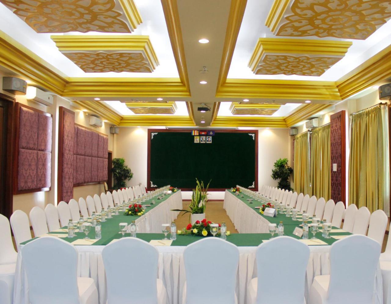 Phnom Penh Era Hotel Kültér fotó